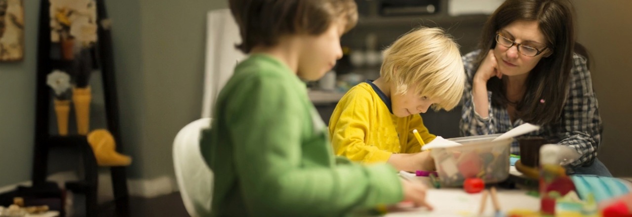 Domácí vzdělávání, domškoláctví, nebo taky homeschooling v Česku