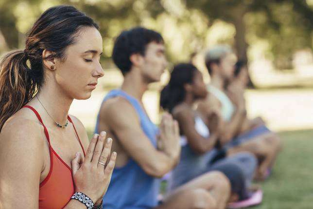 Rozvoj empatie skrze meditaci a jógu