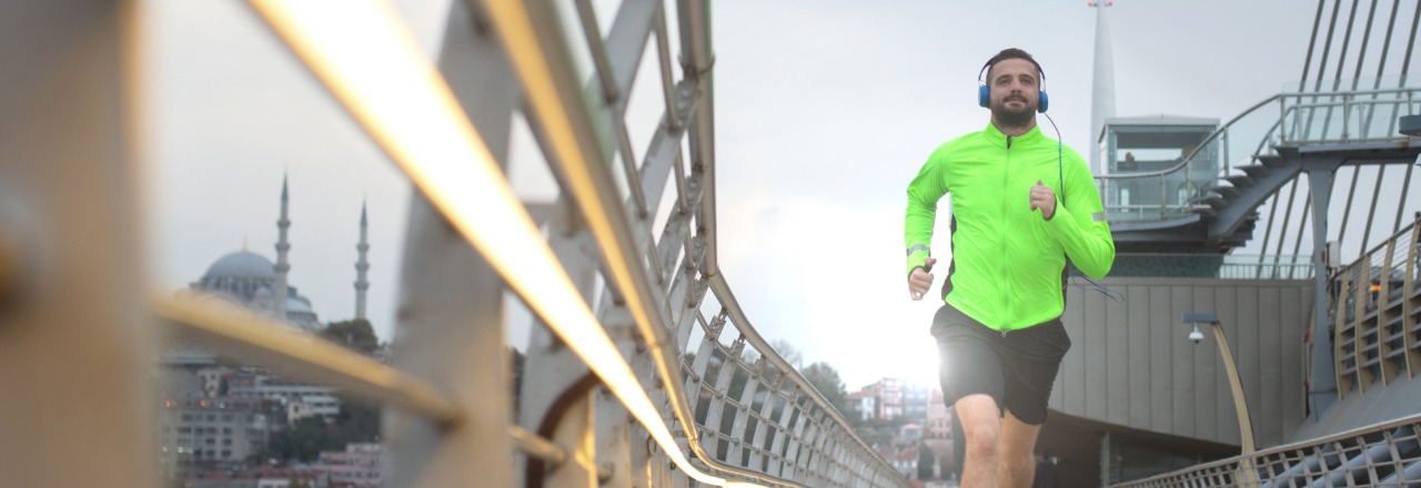 Z desítky na půlmaraton: Proč vaše nohy poslechnou, jen když jim to dovolí hlava?